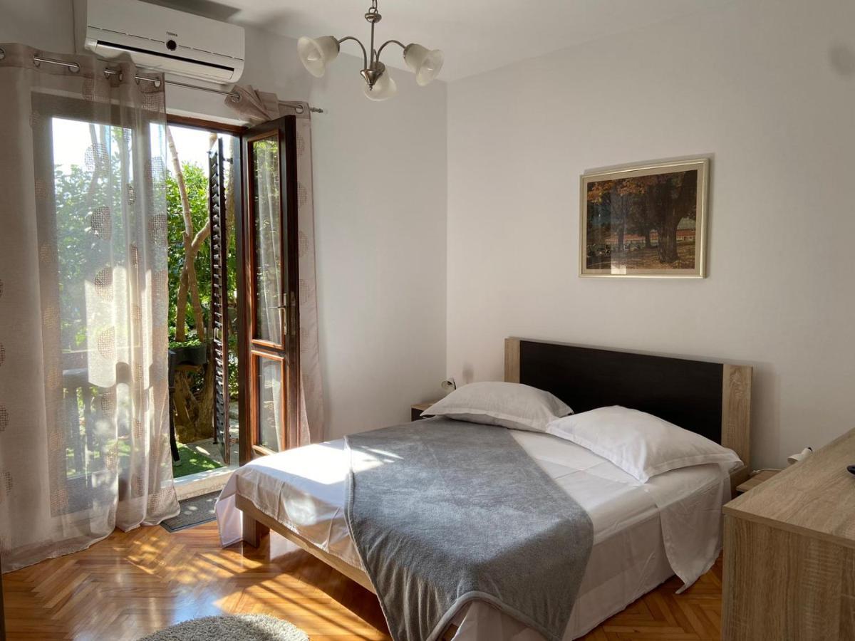 Guesthouse Klecak 챠브타트 외부 사진