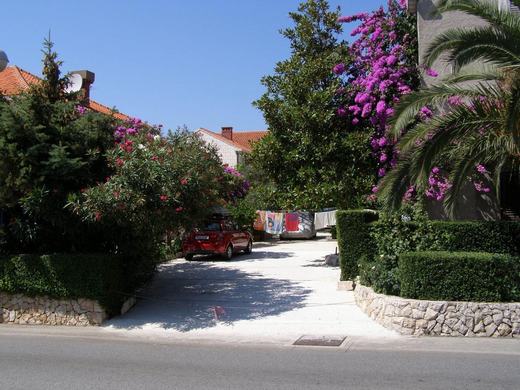 Guesthouse Klecak 챠브타트 외부 사진